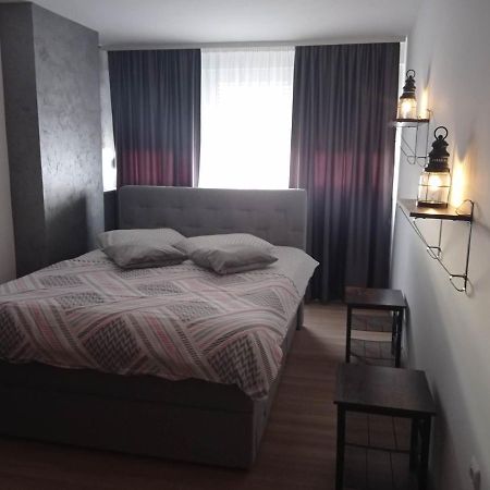 Aby Apartment สลาวอนสกีบรอด ภายนอก รูปภาพ
