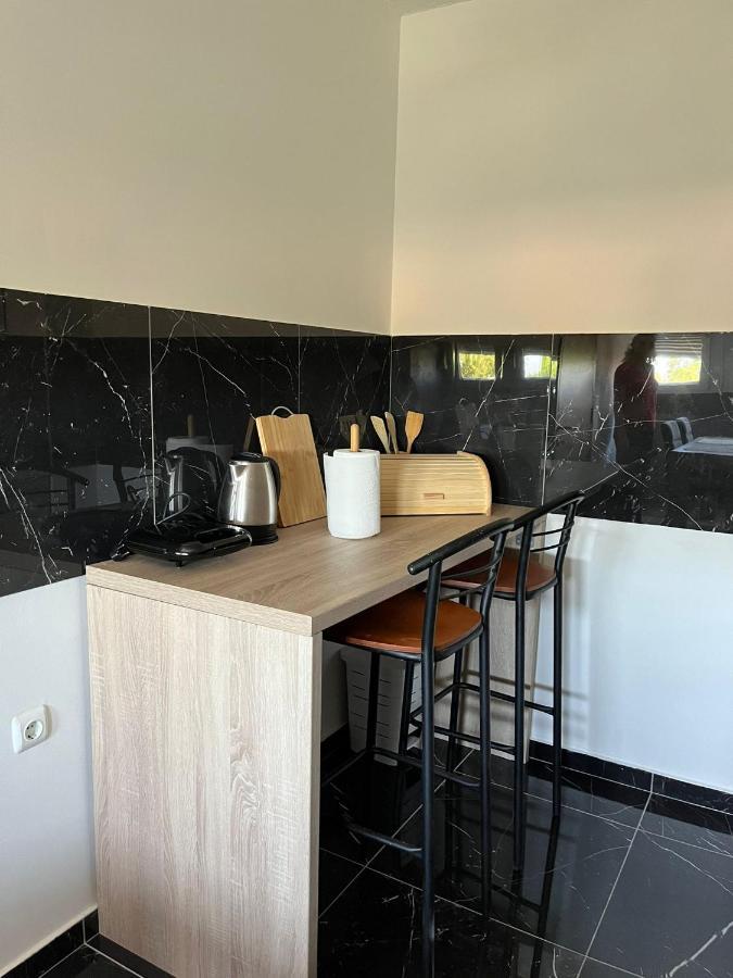 Aby Apartment สลาวอนสกีบรอด ภายนอก รูปภาพ