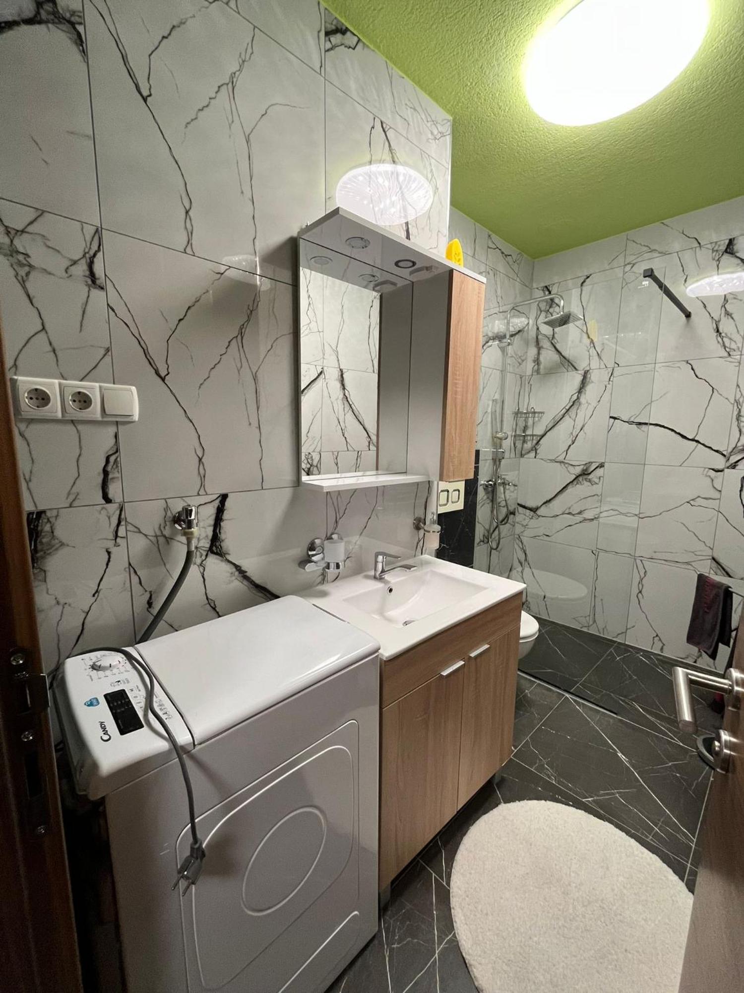 Aby Apartment สลาวอนสกีบรอด ห้อง รูปภาพ